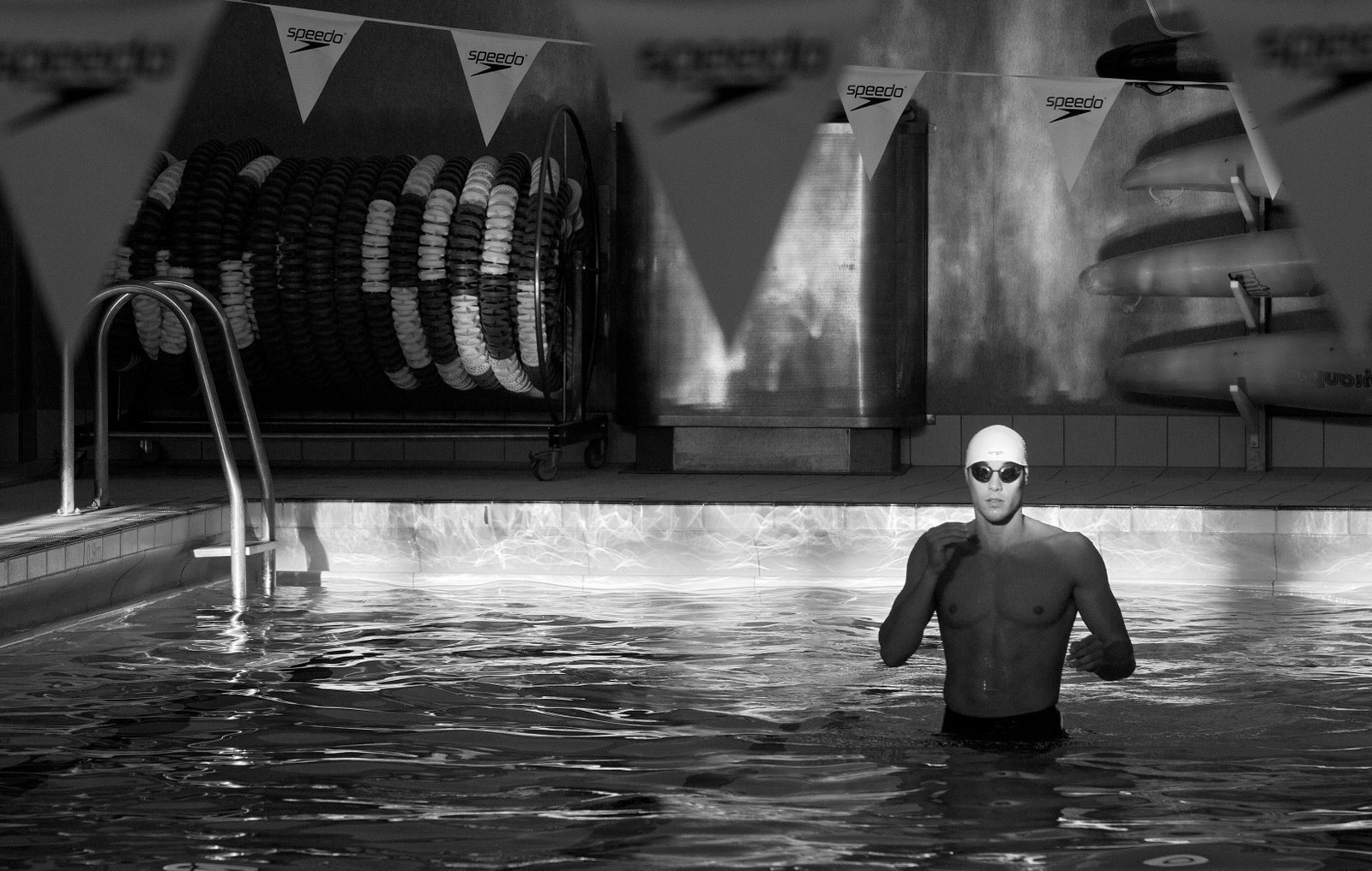 Italian Olympic swimming team documentary photography at Speedo Nottingham by Doug Marke — image 5 of 20