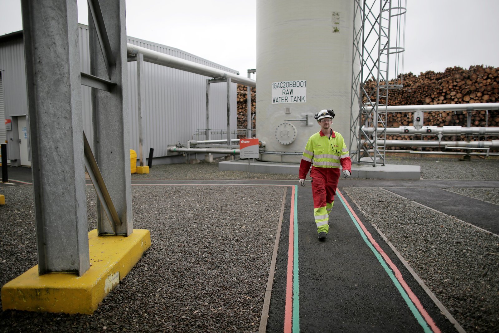 Stevens Croft biomass power station corporate documentary photography for E.ON by Doug Marke — image 5 of 13