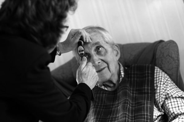 Specsavers Healthcall documentary photography by Doug Marke — image 3 of 8.