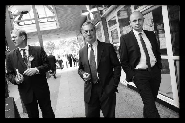 Nigel Farage campaigns in Bingham, editorial photography by Doug Marke — image 4 of 7.